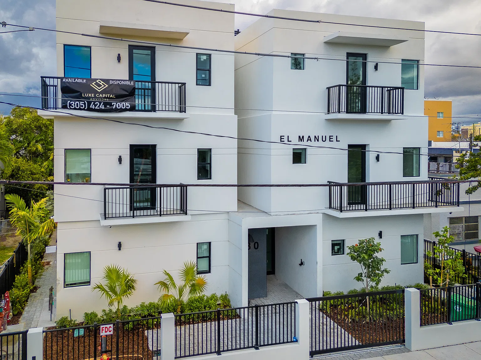 1 bed, 583 sqft, $2,100 — Photo 2