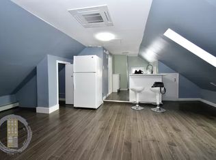 28 Bradford St #3F, Brooklyn, NY 11207