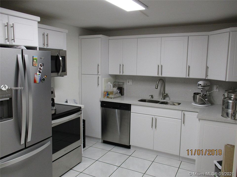 1st image of 18151 NE 31st Ct APT 305