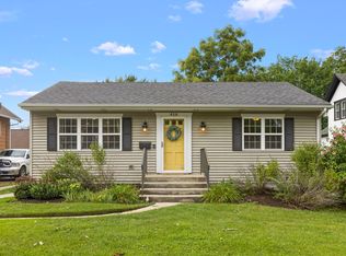 416 Garfield Ter, Lombard, IL