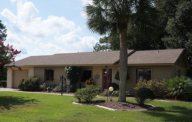1st image of 10 Prince John Ln