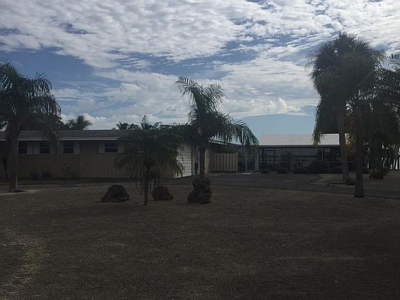 2nd image of 550 Green Dolphin Dr S