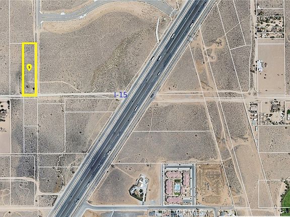 5th image of 13290 Smoketree St