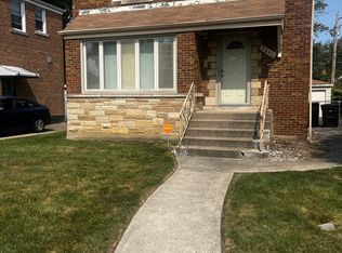 2840 W 84th Pl, Chicago, IL 60652