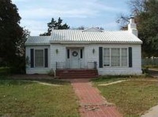 1200 Hillcrest Dr, Vernon, TX 76384