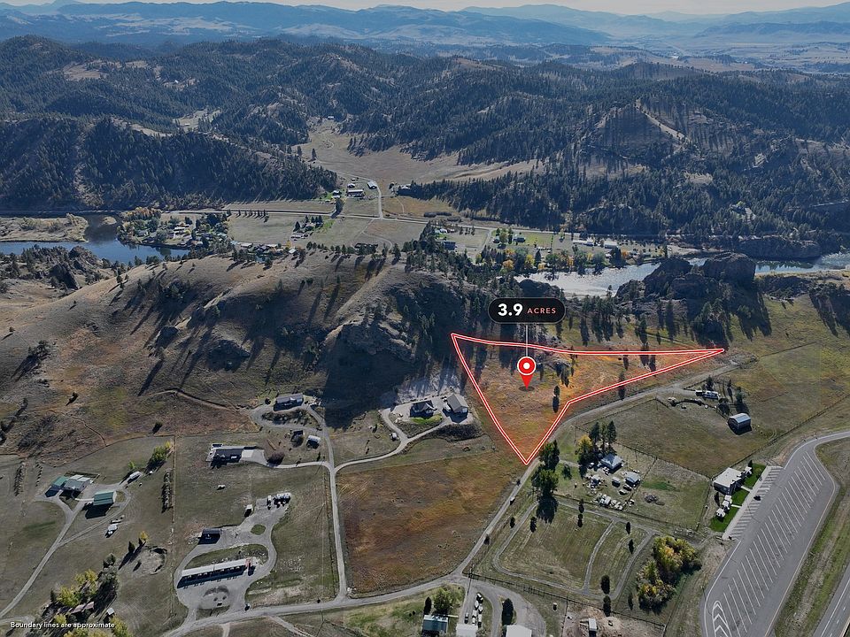 1st image of Bluebird Dr