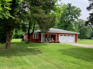 1102 W Hebron Ln, Shepherdsville, KY