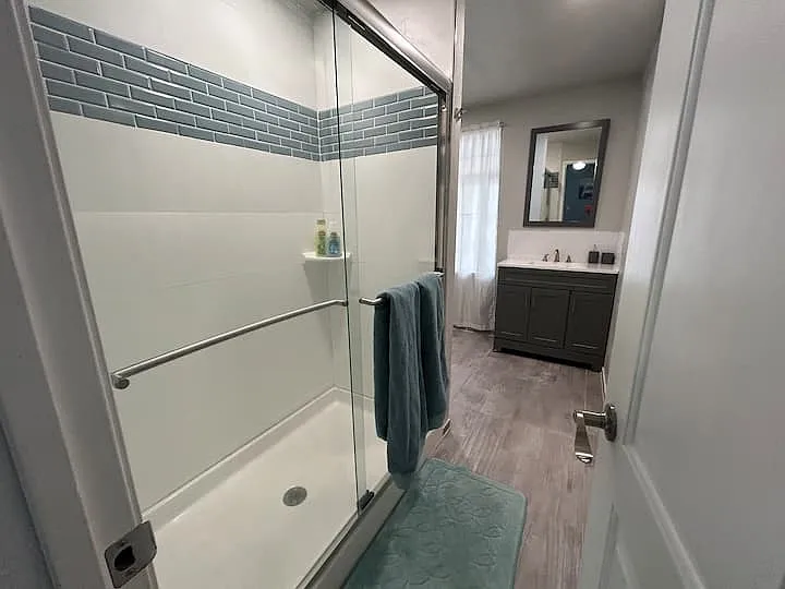 219 Jones St — Photo 5