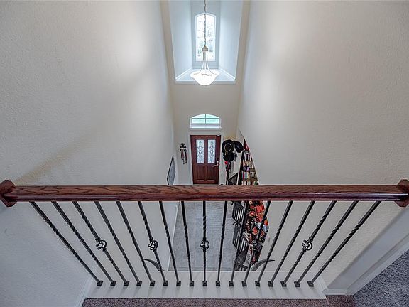 3rd image of 29907 Secret Cove Ln