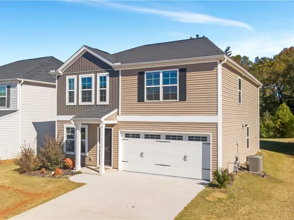 445 Grantham Ct, Spartanburg, SC 29303