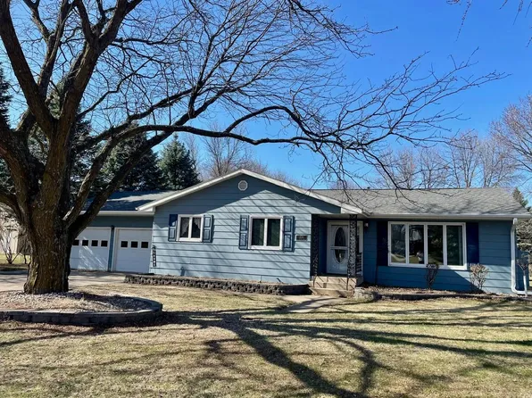 1534 Sherry Ln, Jackson, MN 56143