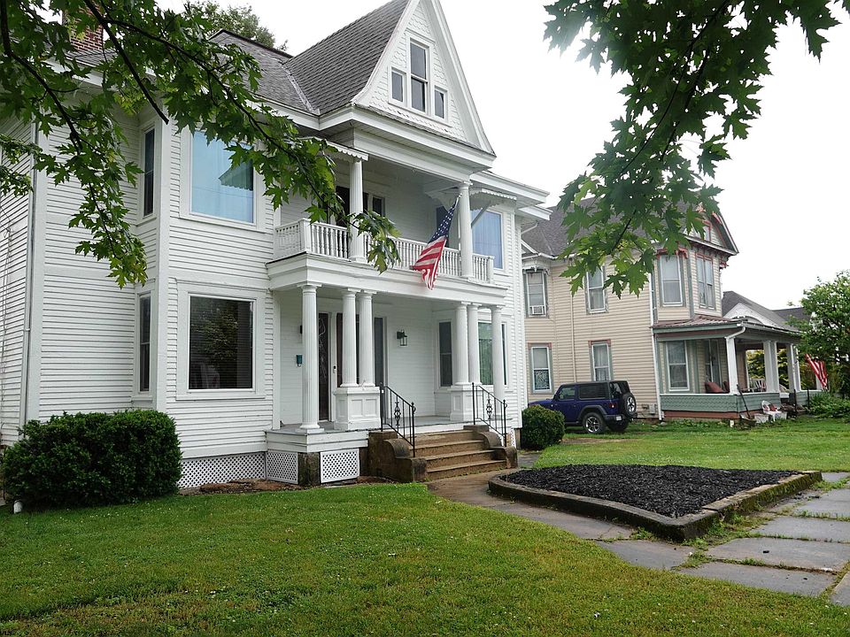 1st image of 12 Meade St
