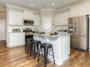 363 Lagoon Rd, Fletcher, NC 28732