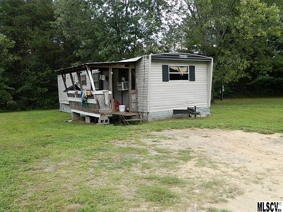 3rd image of 2420 Evans St SW