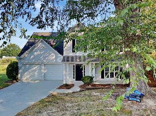 820 Whitecrest Ct, Lawrenceville, GA 30043