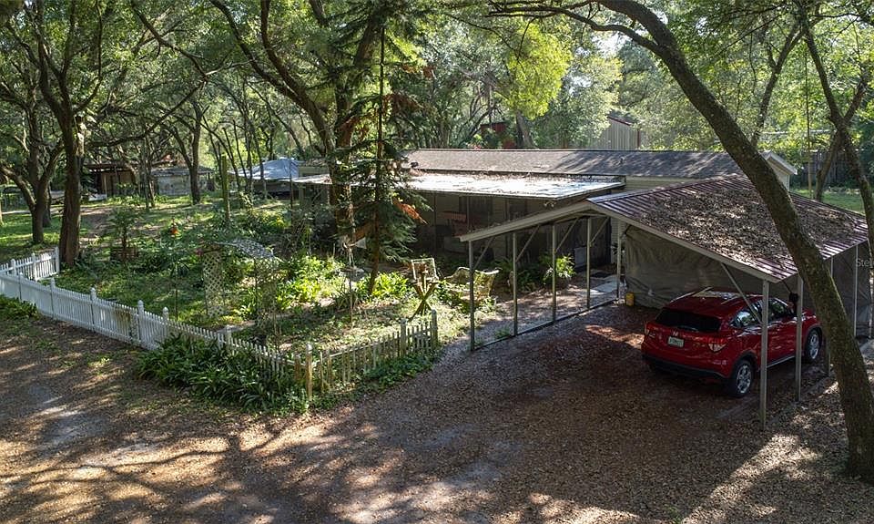 1st image of 11314 E OLD HILLSBOROUGH AVENUE