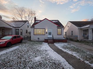 8420 Fisher Ave, Warren, MI 48089