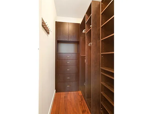 Rented by Douglas Elliman | media 32