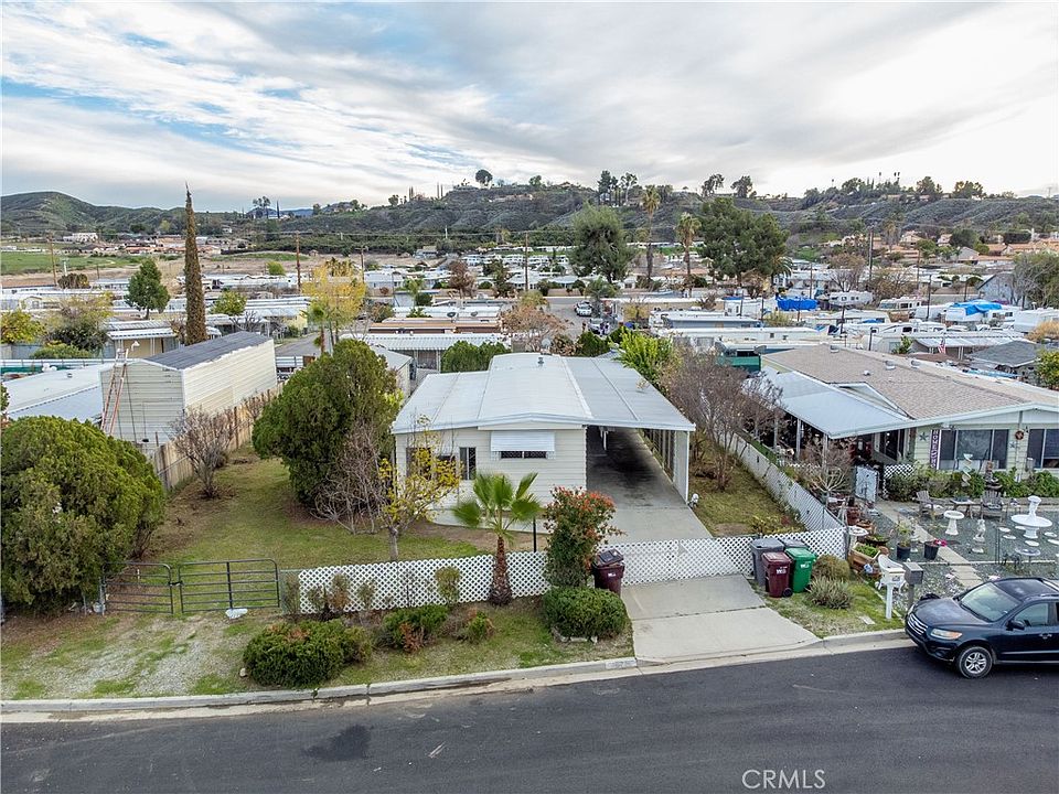 1st image of 44735 Orpington Ave