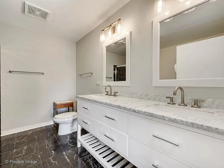 740 W Fulton St #502 — Photo 12