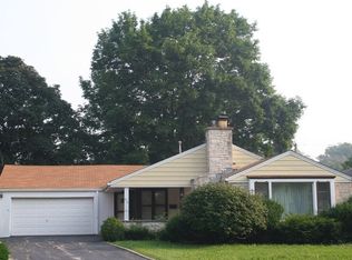 618 Yale Ct, Des Plaines, IL 60016