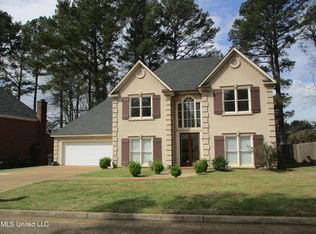 6123 Lyn Ln, Jackson, MS 39211