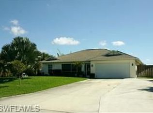 6012 Thorpe Ave, Fort Myers, FL 33905