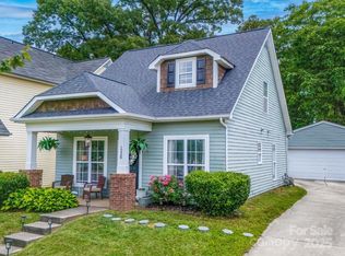 1228 Rising Oak Dr, Charlotte, NC 28206