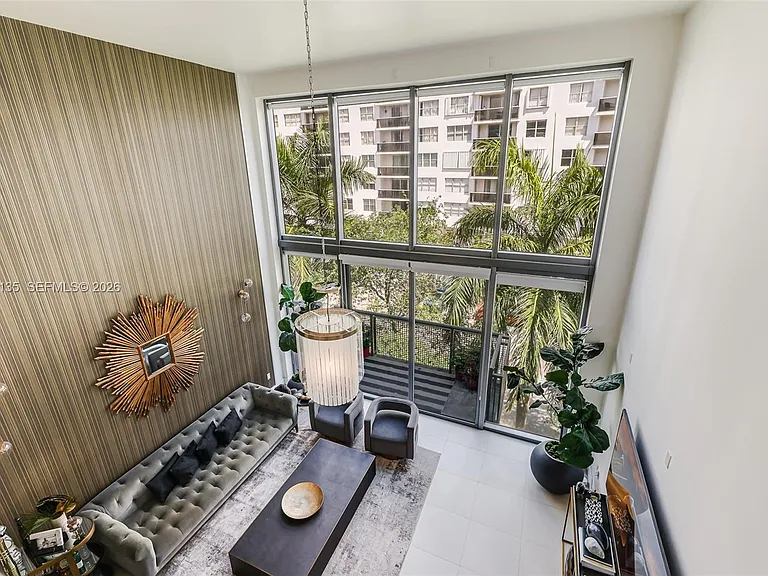 6000 Collins Ave #523 — Photo 8