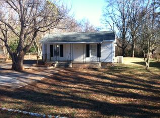 832 1st St, Kings Mountain, NC 28086