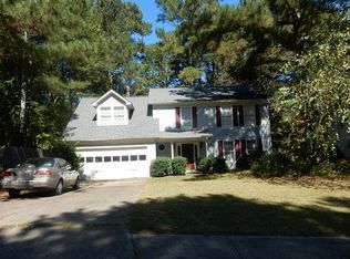4031 Watkins Glen Dr, Woodstock, GA 30189
