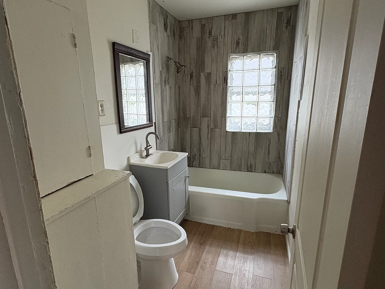 2 bed, 1692 sqft, $1,250 — Photo 2