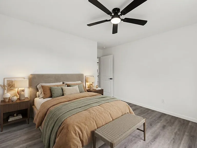 7607 Grape St — Photo 22