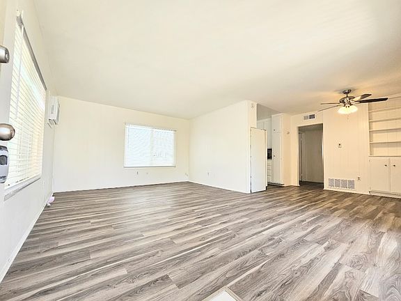 5th image of 4144 Georgia St APT 11