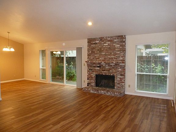 3rd image of 7045 Gloria Dr