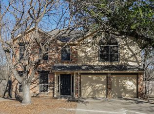 403 Windhurst Dr, Grand Prairie, TX 75052