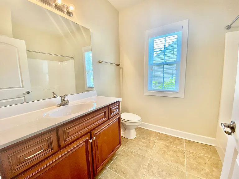 117 Bridgeway Dr — Photo 29