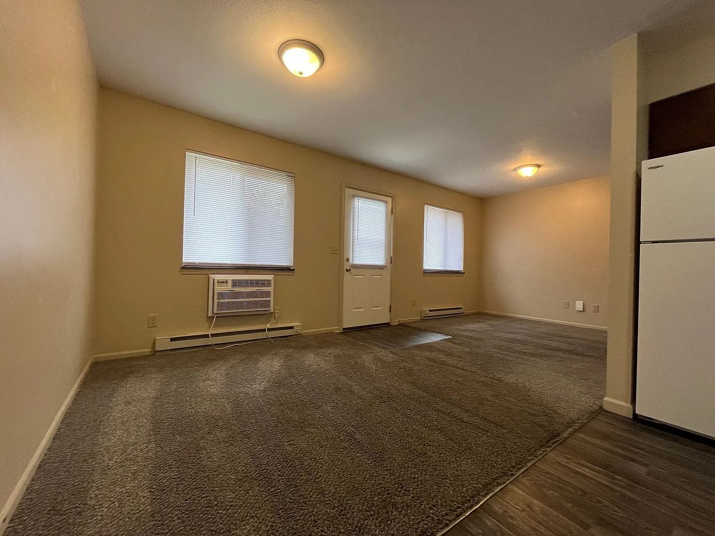Pierceton 2 bed/2 Bath — Photo 3