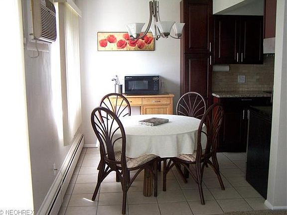 4th image of 491 Tollis Pkwy APT 175E