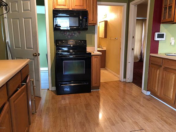 5th image of 123 McKinley Ave N