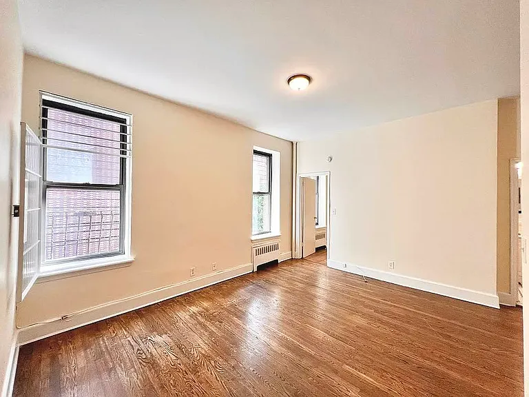 101 W 68th St #3C — Photo 1