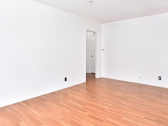 4th image of 3415 Dorchester Ave
