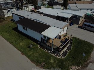 30 Regency Dr, Chatham Kent, ON N7L4E8