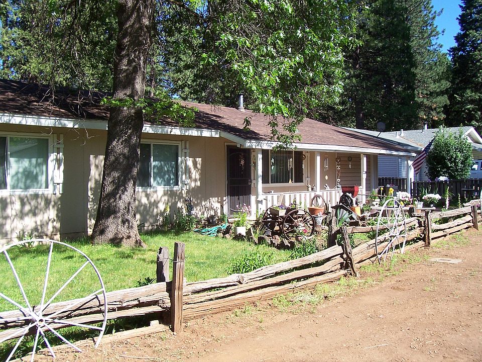 2nd image of 20257 Sugar Pine St