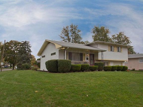 3rd image of 1380 Firwood Dr