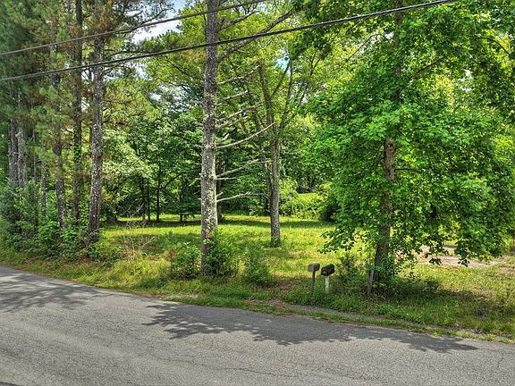 2nd image of 526 Airport Rd