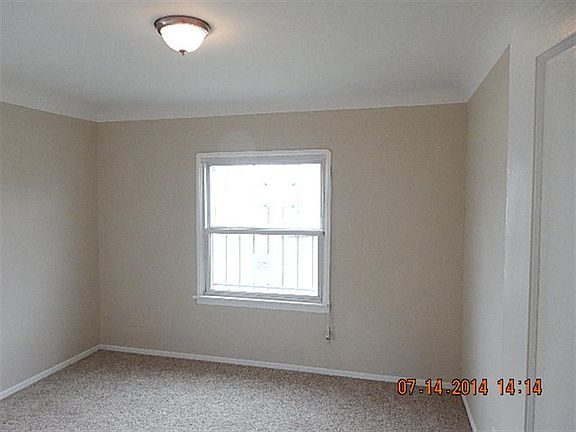 3rd image of 1936 W 91st St