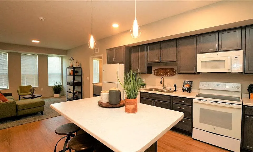 Morrow Apartments