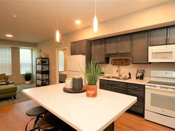 Morrow Apartments