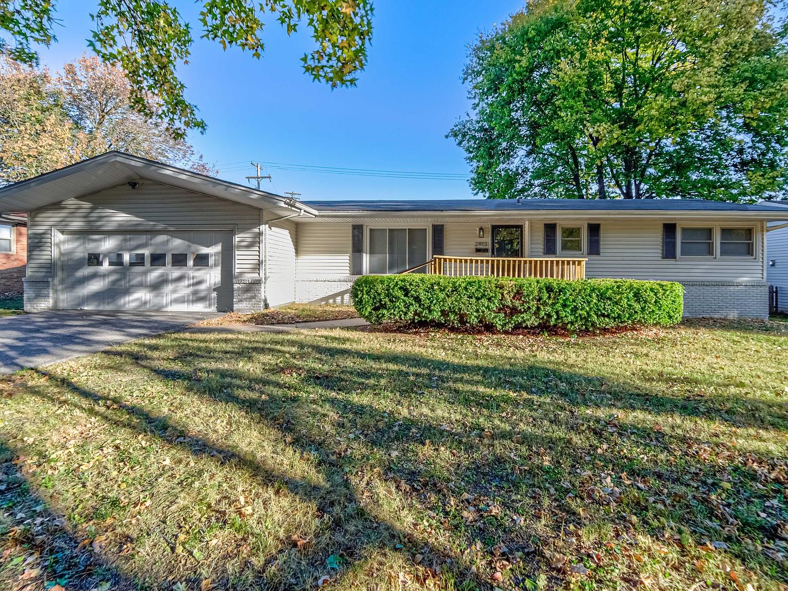 2913 E Eastmoor Dr, Springfield, MO 65804 Zillow